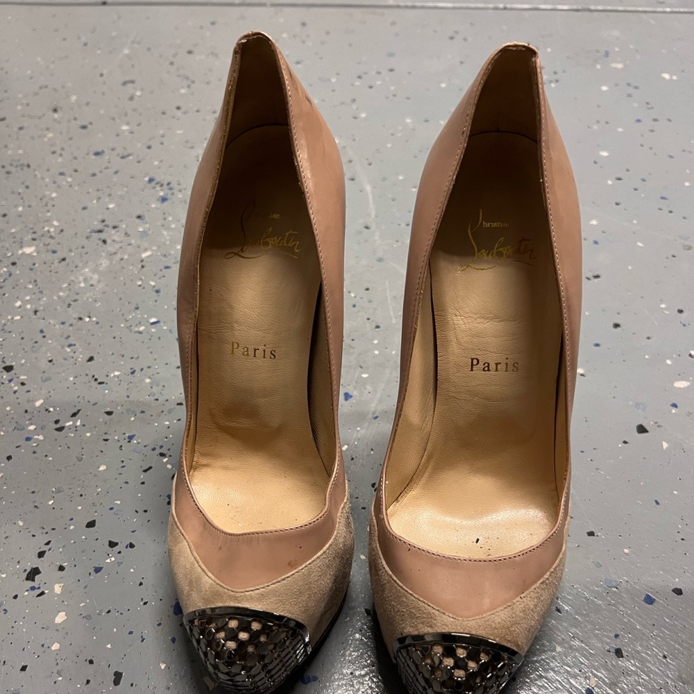 Christian Louboutin nude heels